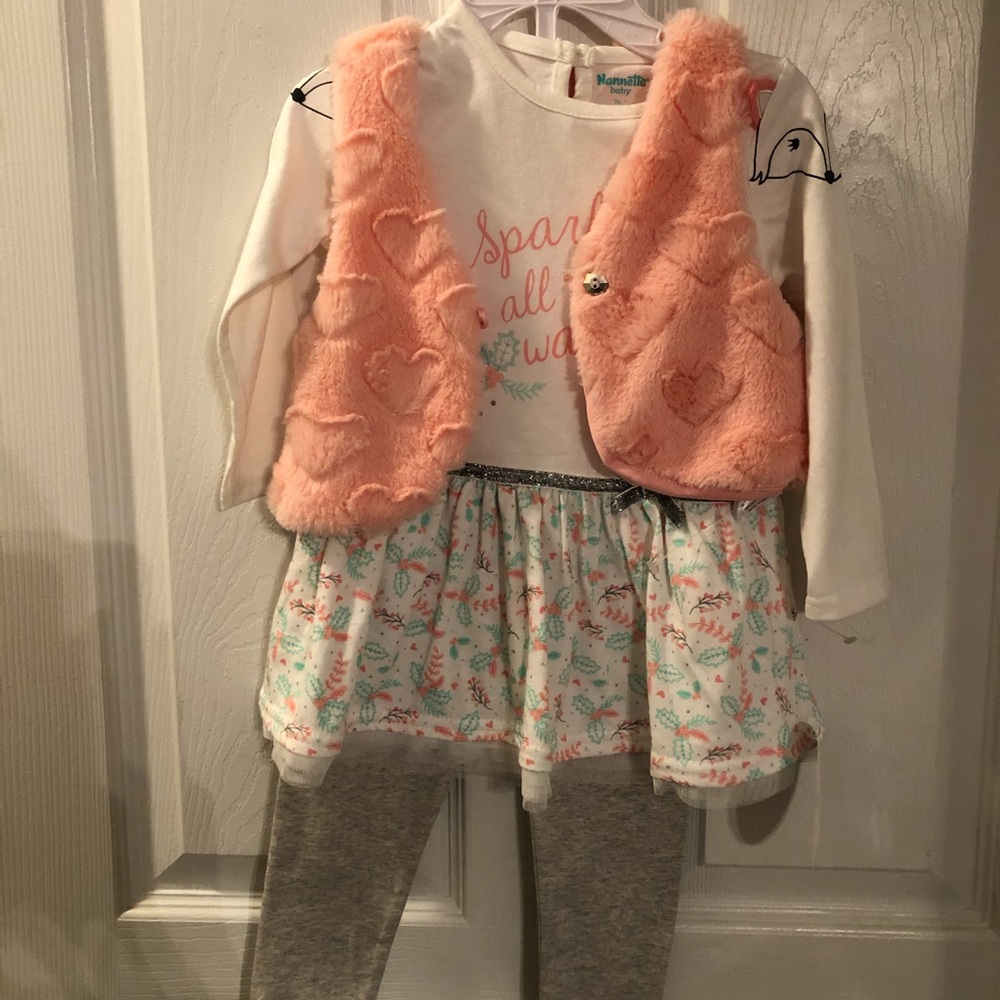 Nanette baby 24M  outfit NWT